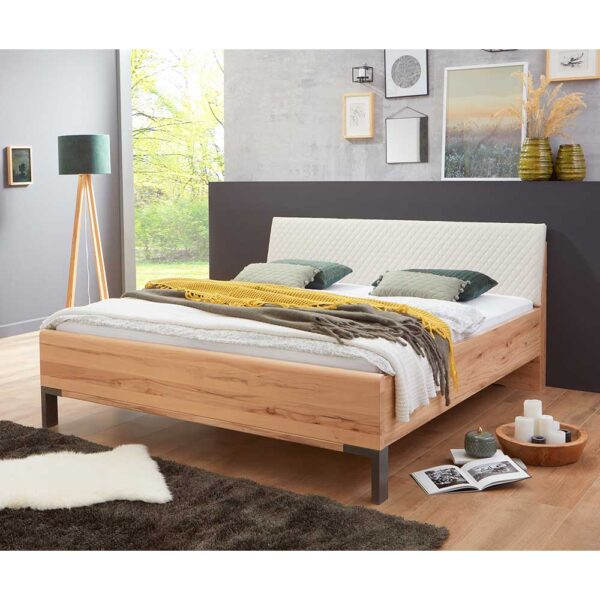 Doppelbett aus Kernbuche Massivholz Kunstleder in Beige