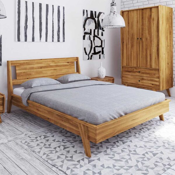 Futonbett aus Wildeiche Massivholz Retro Design