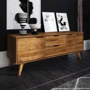 Niedriges Sideboard aus Wildeiche Massivholz geölt